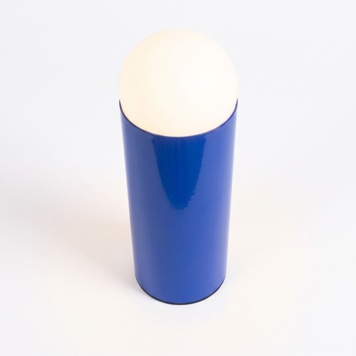 Lampe à poser Loozi en métal